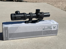 Load image into Gallery viewer, Vortex Viper PST 1-4x24 Rifle Scope TMCQ MOA PST14STA/Aero Precision Mount

